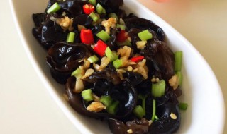 凉拌爽口木耳步骤（凉拌木耳怎么制作）