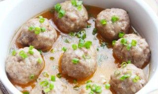 豫菜蒸丸子的制作方法(豫菜蒸丸子的制作方法视频)