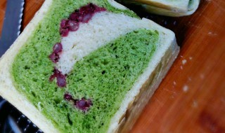 抹茶格子吐司步骤 抹茶吐司做法