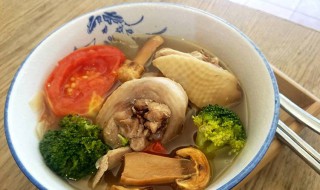 时蔬鸡汤（时蔬鸡汤面）