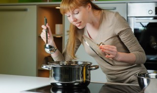 草菇平菇煲 平菇和草菇