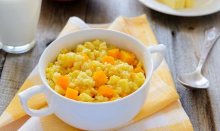 萝卜小米粥 红枣胡萝卜小米粥