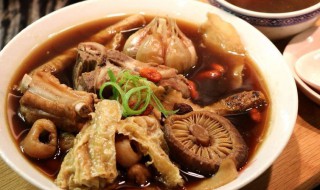 肉骨茶煲鸡 肉骨茶煲鸡汤