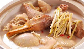 芡实炖鸭（芡实炖鸭肉的功效）