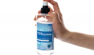 家里消毒酒精怎么用（家里消毒酒精用75的还是95的）