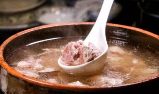 五香辣味猪肉汤（辣椒猪肉汤）