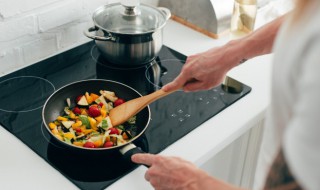 黑木耳竹笙炒青椒 黑木耳炒青椒怎么炒