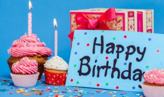 适合发朋友圈的生日文案有哪些（适合发朋友圈的生日配文）