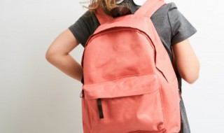 怎么挑选书包 怎么挑选书包的尺寸