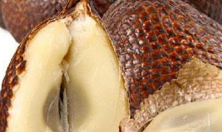 怎么挑选蛇皮果（怎么挑选蛇皮果好吃）