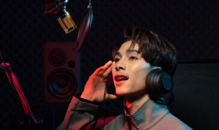 我们还有好多好多年是什么歌抖音（我们还有好多好多年是什么歌名）