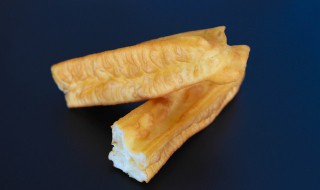 油条的无酵母做法和配方 油条的无酵母做法和配方视频