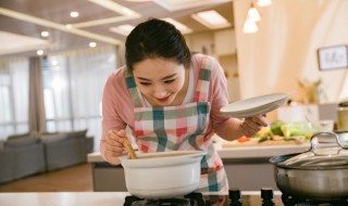 超大鲍王菇汤（鲍菇的功效与作用）