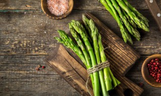 莲子芦笋羹 芦笋熬粥怎么做好吃