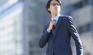 外套怎么叠 外套怎么叠比较省空间