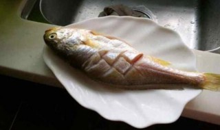 罗勒煮剥皮鱼（罗勒做鱼）
