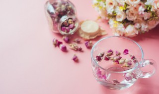 烤箱烘干玫瑰花的方法（烤箱如何烘干玫瑰花）