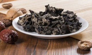 木耳发霉了洗干净可以吃吗（木耳发霉了还能吃吗?木耳发霉了怎么处理 南方财富网）