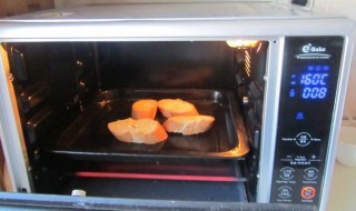 鸡丁用烤箱怎么做（鸡丁用烤箱怎么做好吃）