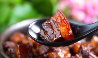红烧肉怎么做油不会飞溅 红烧肉怎么做出油