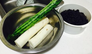 用黄瓜山药怎么做道主食 山药黄瓜汁的功效