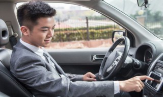 自动档练车入门基础技巧（自动档练车入门基础技巧图解）