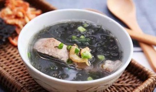猪骨紫菜虾米煲 排骨虾米紫菜汤的做法