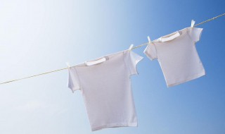 彩色衣服发黄清洗窍门 彩色衣服发黄清洗窍门视频