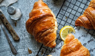 自制牛角包方法（自己做牛角包窍门）