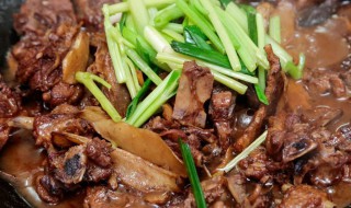 鹅肉火锅怎么做(鹅肉火锅做法及配料视频)