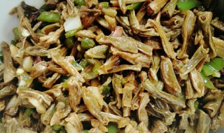 青椒炒干豇豆（青椒炒干豇豆怎么做）