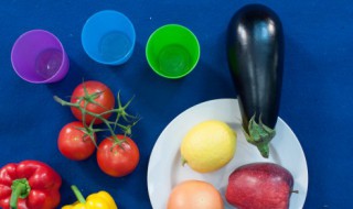 油焖茄子不费油的做法(油焖茄子不费油的做法视频)