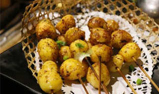 生鸡蛋串烤的做法（烤鸡串的做法大全）