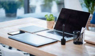 笔记本电脑电池怎么拆 联想笔记本电脑电池怎么拆