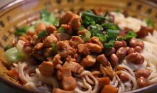 老碗面的酱汁的做法 老碗面的酱汁的做法窍门