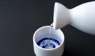 白酒的鉴别方法 酱香型白酒的鉴别方法