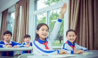 步步莲花什么意思（成语步步莲花什么意思）