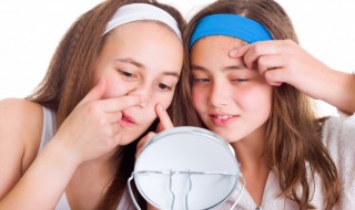 消痘痘消痘痘最快的方法是 怎样快速消痘痘