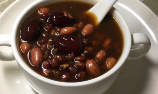 花生糖水的做法大全（花生糖水的做法窍门）