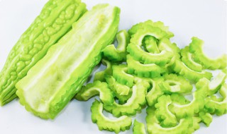 苦瓜和番茄能一起吃（苦瓜可以跟番茄一起吃吗）