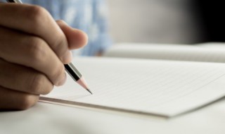 成语连绵不断是什么意思(连绵不断这个成语的意思)