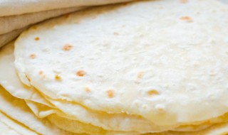 玉米面煎饼的简单做法(玉米面煎饼的简单做法大全)