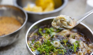 银鱼芹菜馄饨的做法 银鱼芹菜馄饨的做法大全