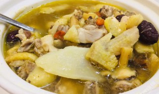 鸡肉汤放什么煲汤好（清炖鸡的正确方法）