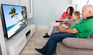 risun是什么牌子电视(risun电视万能遥控器)