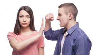 拒绝男生表白的委婉语句 男生对女生表白的情话