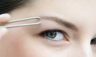 女人痣在眉毛代表什么 女人眉毛痣的位置与命运图解