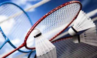 羽毛球步法通常分为哪几种（羽毛球步法通常分为哪几种）