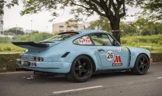 后玻璃有车贴能过年检吗（后玻璃有车贴能过年检吗多少钱）