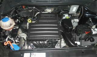 标致206曲轴位置传感器在哪 标致206曲轴位置传感器在哪里